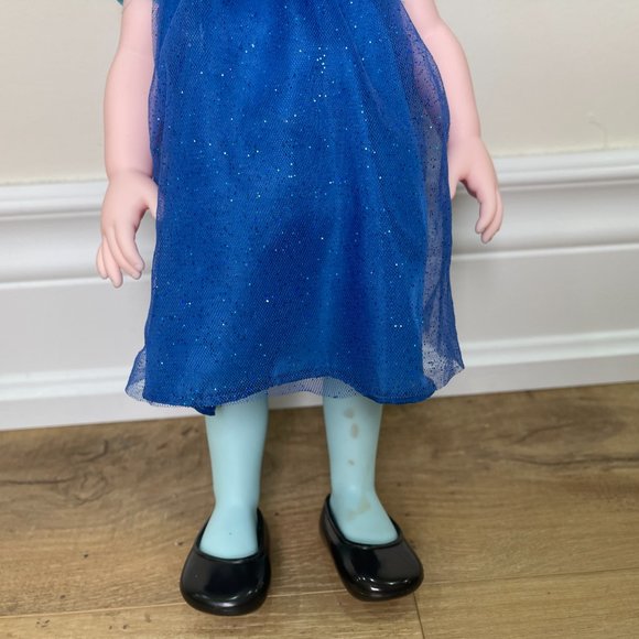 Disney Elsa Toddler Doll - Picture 5 of 12